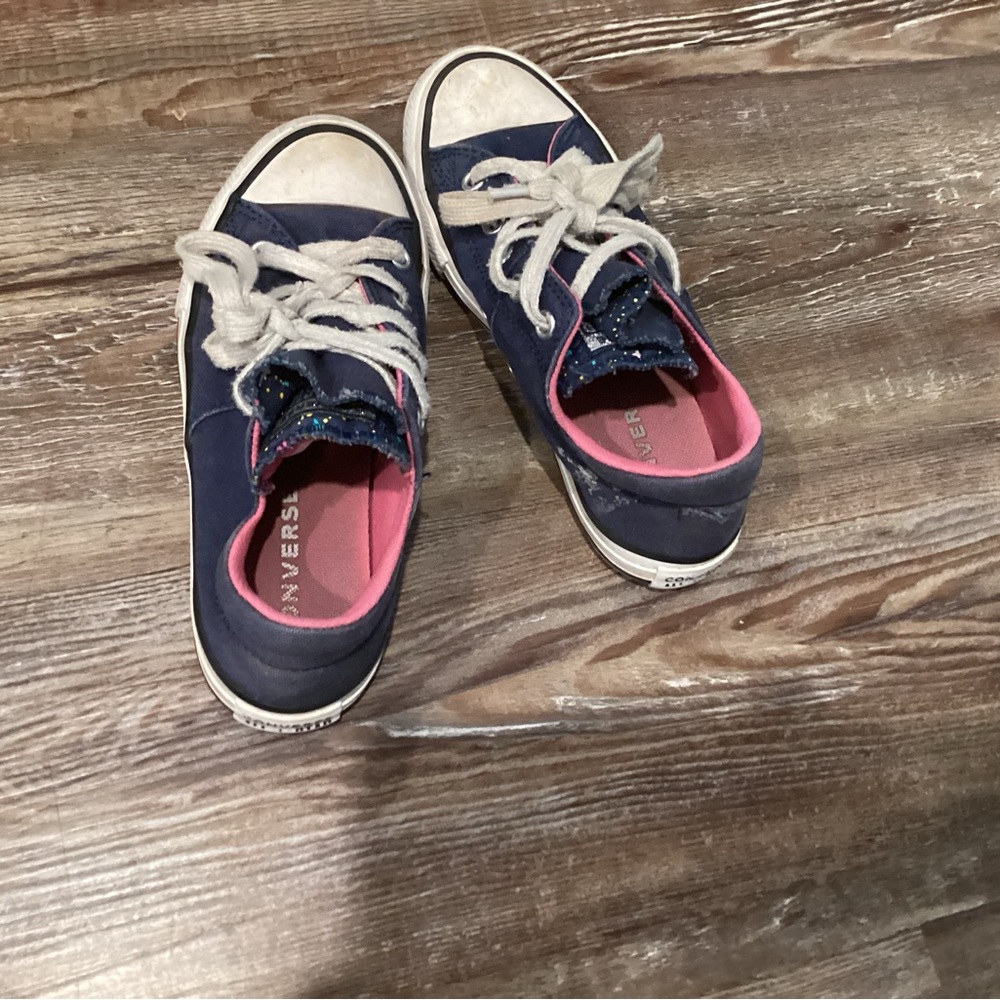 Navy blue, converse, size 13,